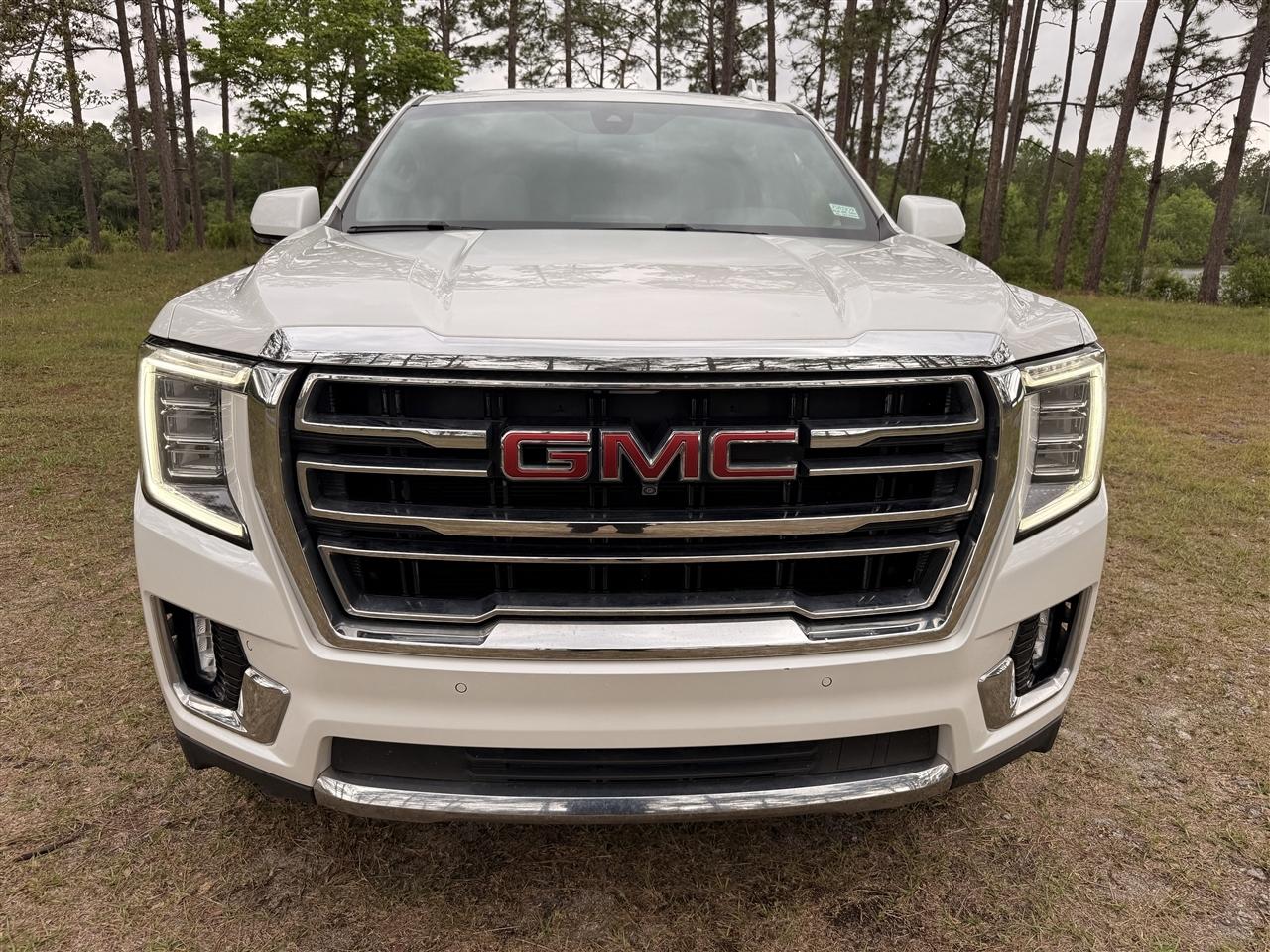 GMC Yukon XL 4WD 4dr SLT 2022