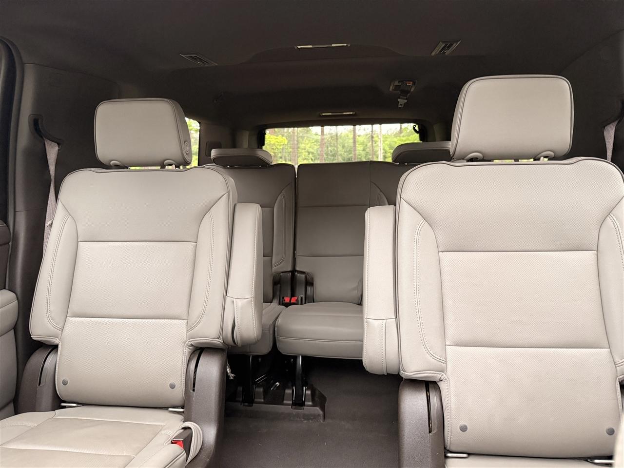 GMC Yukon XL 4WD 4dr SLT 2022