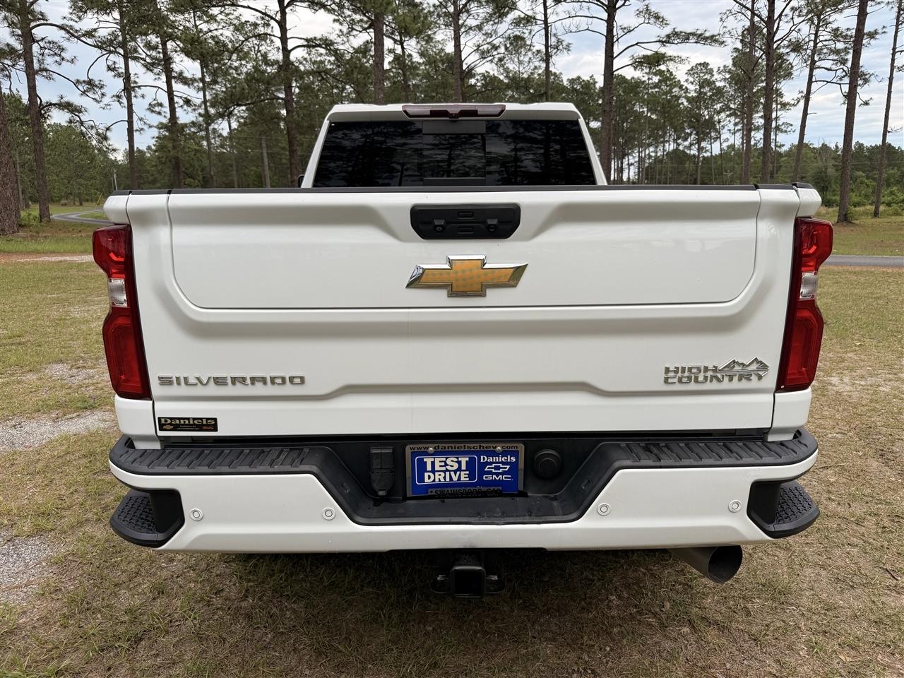 Chevrolet Silverado 2500HD 4WD Crew Cab 159" High Country 2022