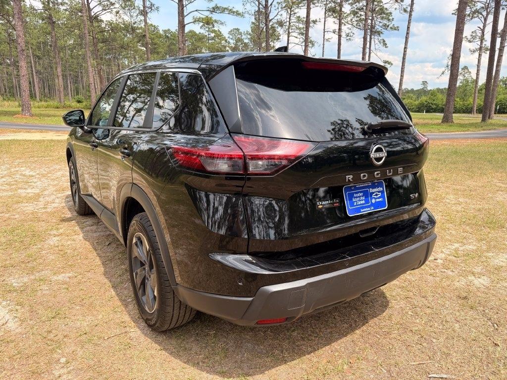 Nissan Rogue FWD SV 2024