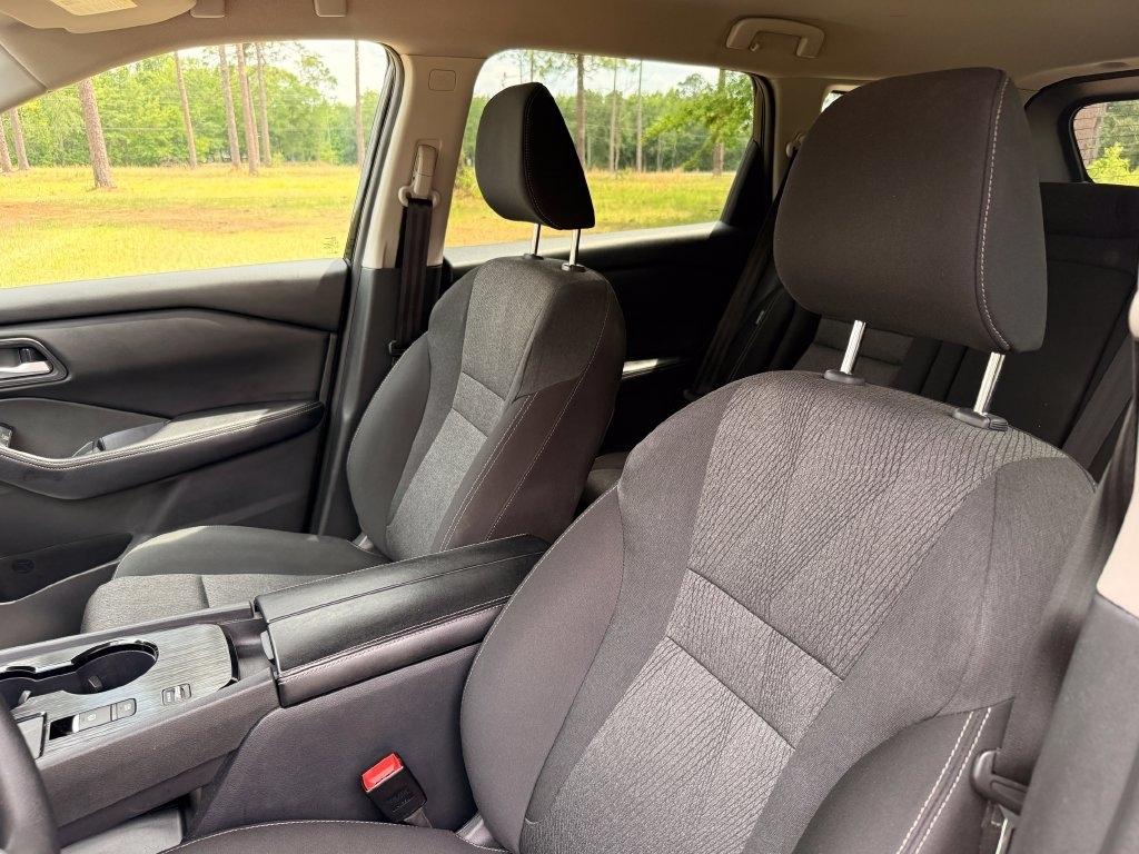 Nissan Rogue FWD SV 2024