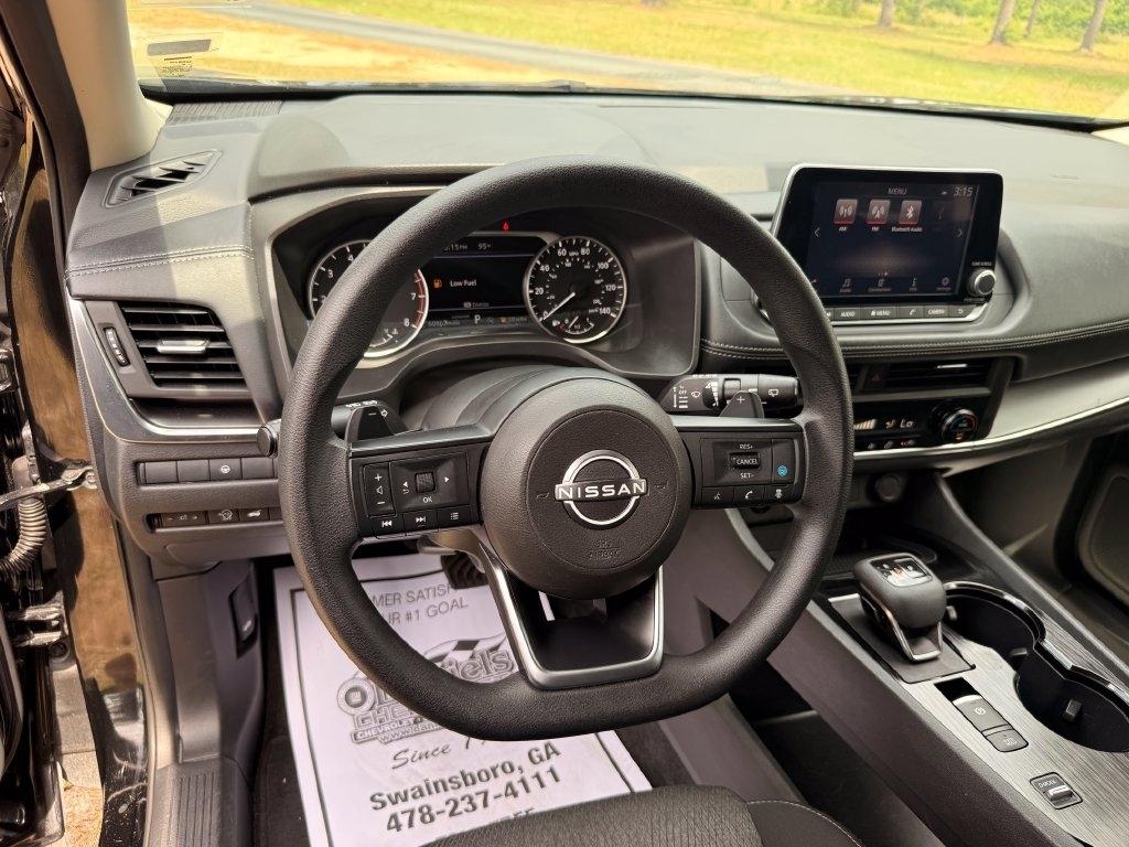 Nissan Rogue FWD SV 2024