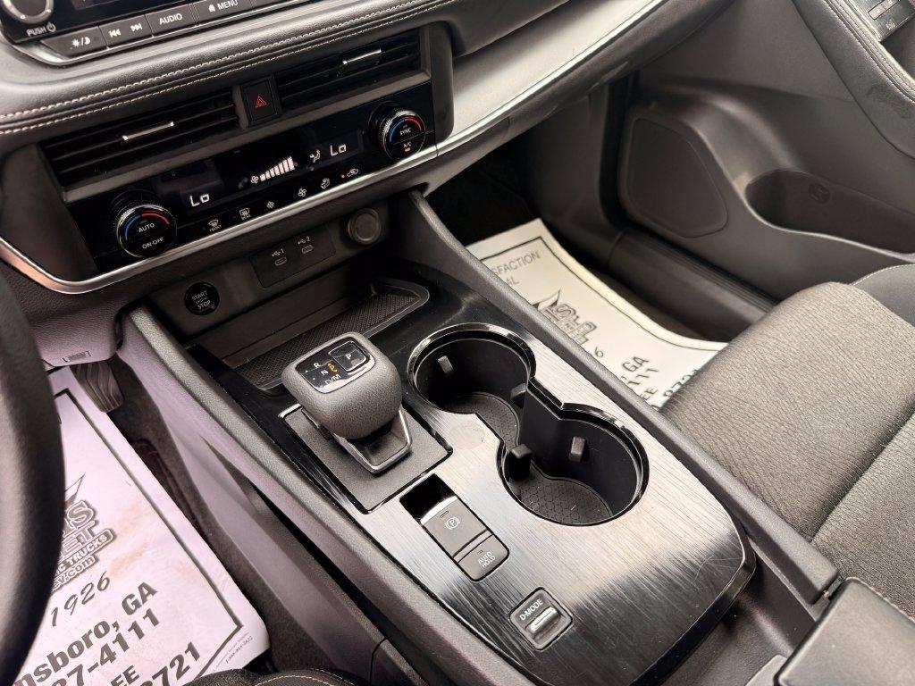 Nissan Rogue FWD SV 2024
