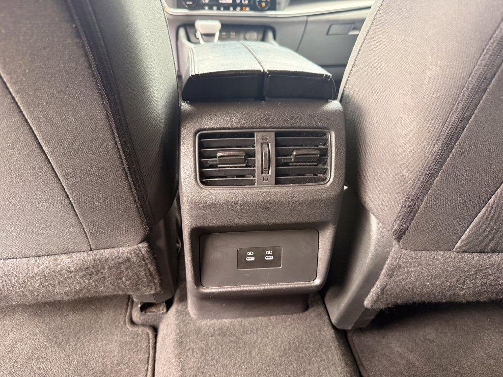 Nissan Rogue FWD SV 2024
