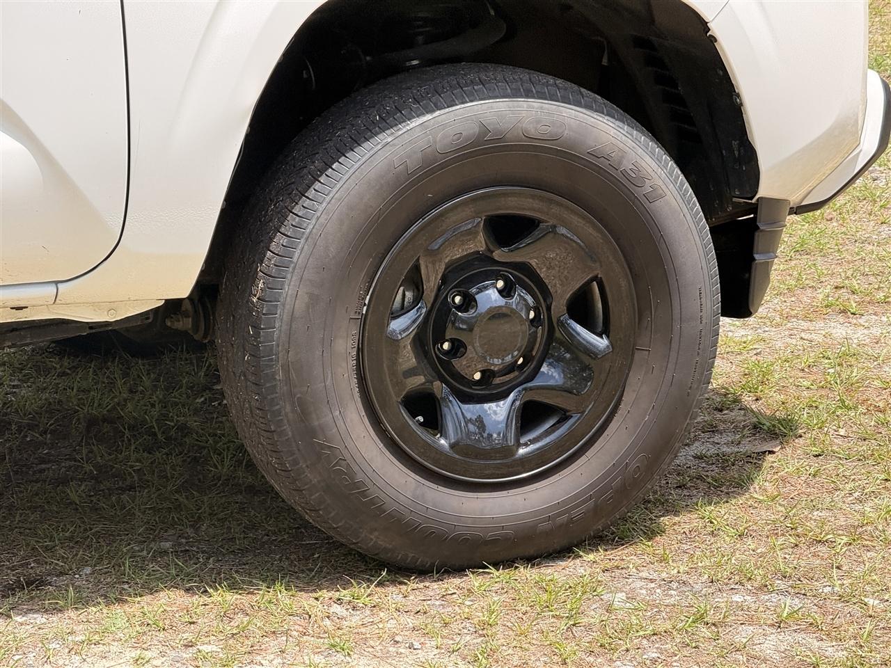 Toyota Tacoma 2WD SR5 Double Cab 5' Bed I4 AT (Natl) 2023