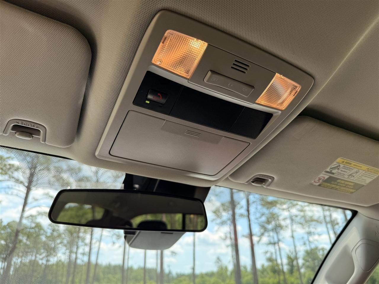 Toyota Tacoma 2WD SR5 Double Cab 5' Bed I4 AT (Natl) 2023