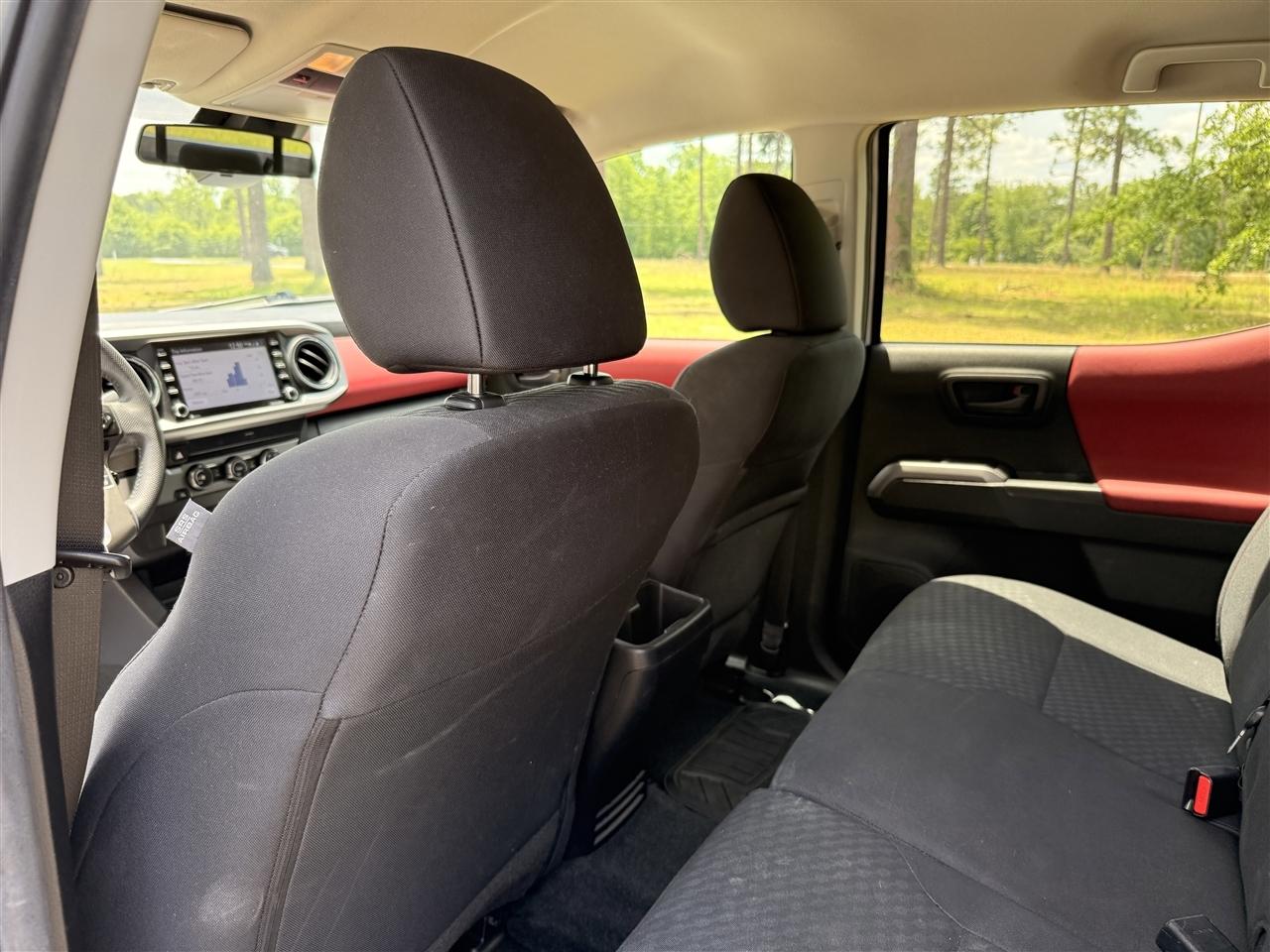 Toyota Tacoma 2WD SR5 Double Cab 5' Bed I4 AT (Natl) 2023