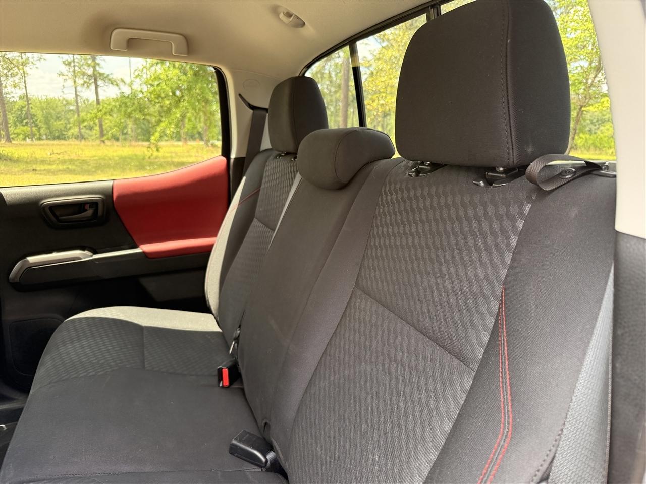 Toyota Tacoma 2WD SR5 Double Cab 5' Bed I4 AT (Natl) 2023
