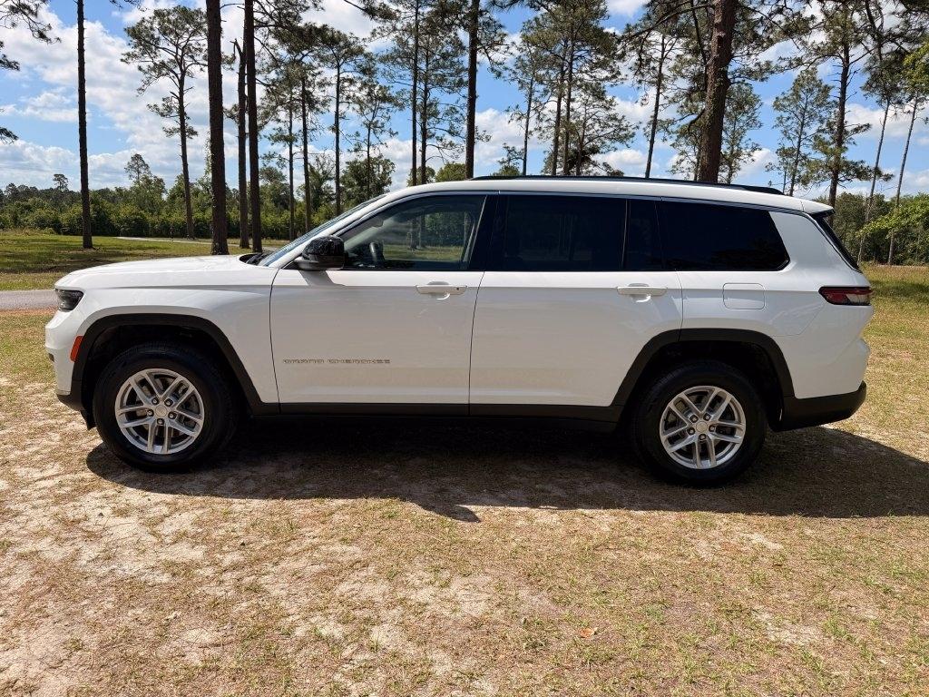 Jeep Grand Cherokee L Laredo 4x4 2023