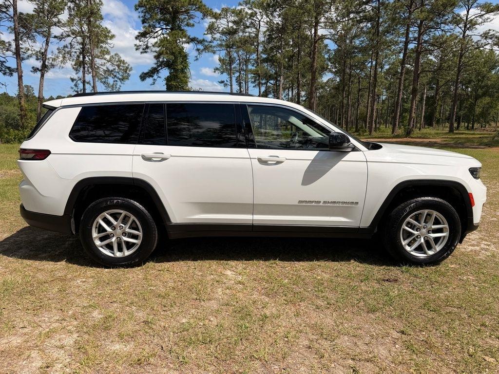 Jeep Grand Cherokee L Laredo 4x4 2023
