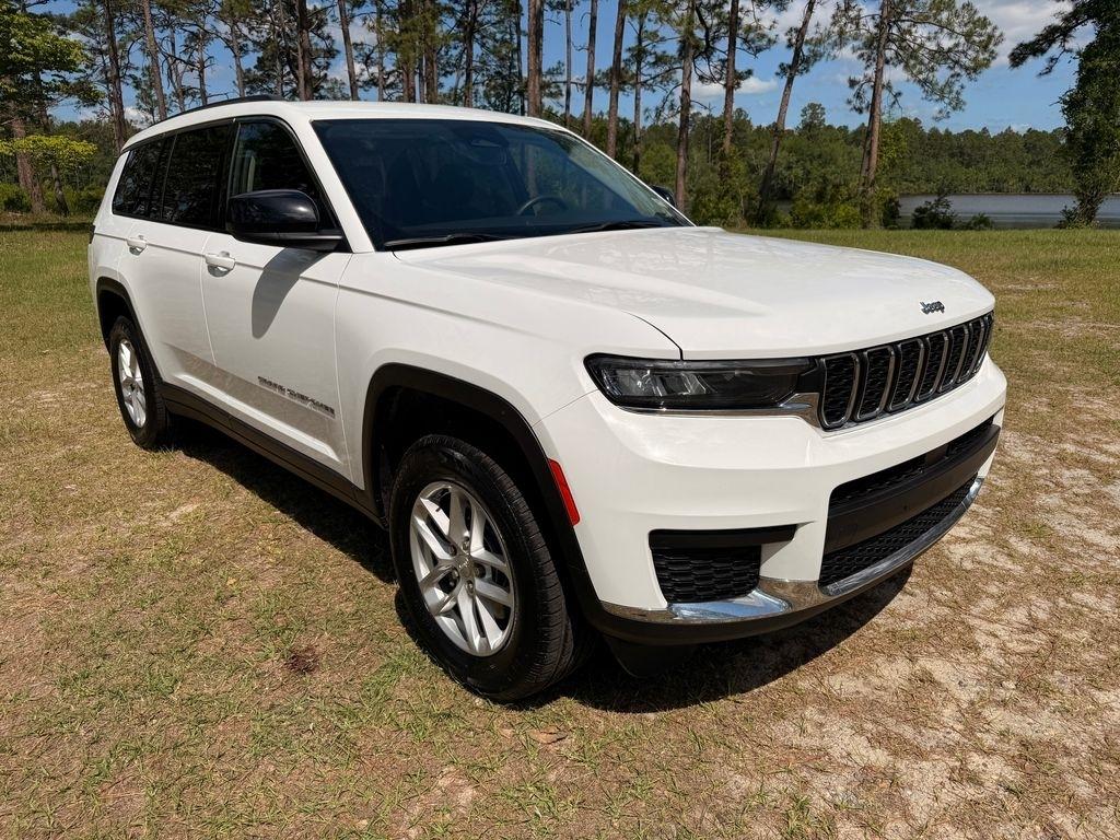 Jeep Grand Cherokee L Laredo 4x4 2023