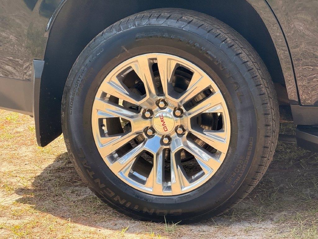 GMC Yukon 4WD 4dr Denali 2023
