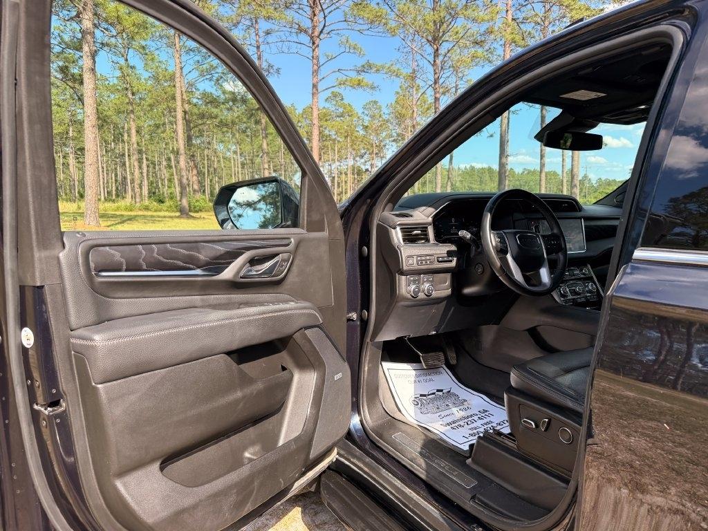 GMC Yukon 4WD 4dr Denali 2023
