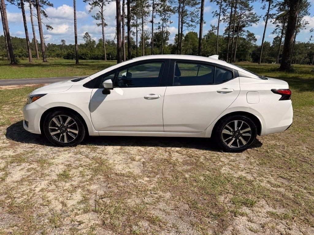 Nissan Versa SV CVT 2024