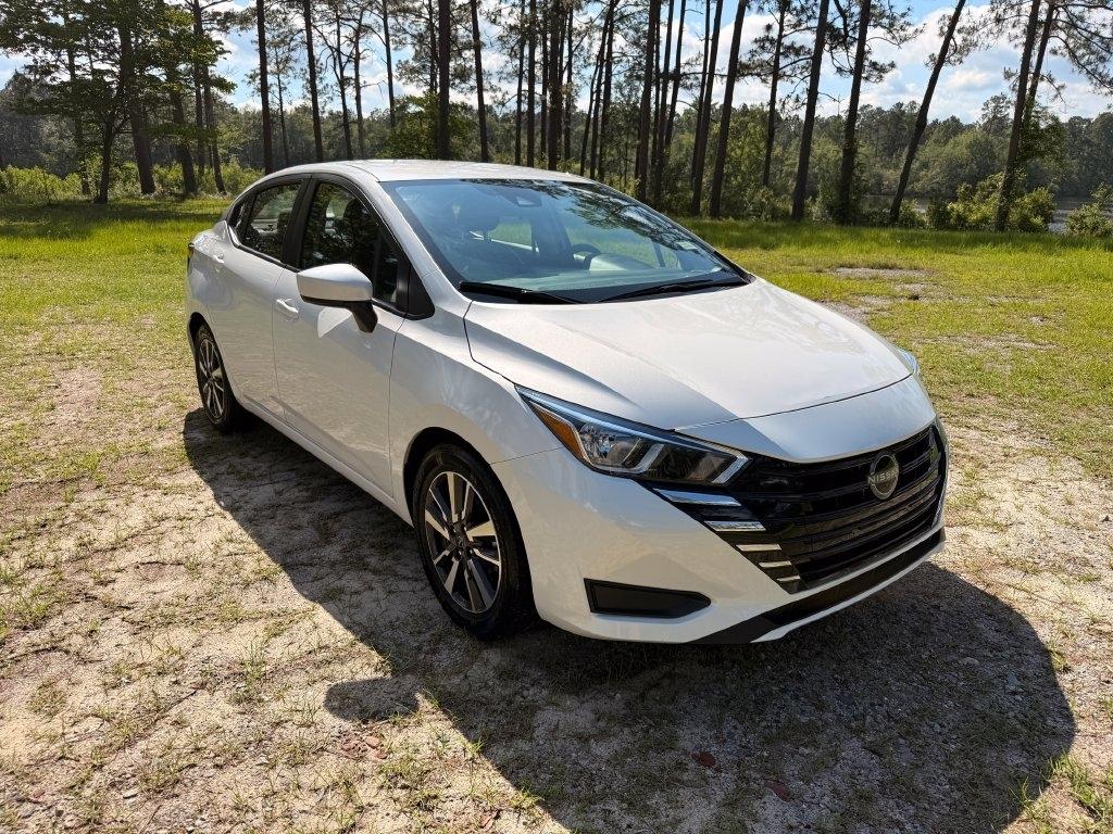 Nissan Versa SV CVT 2024