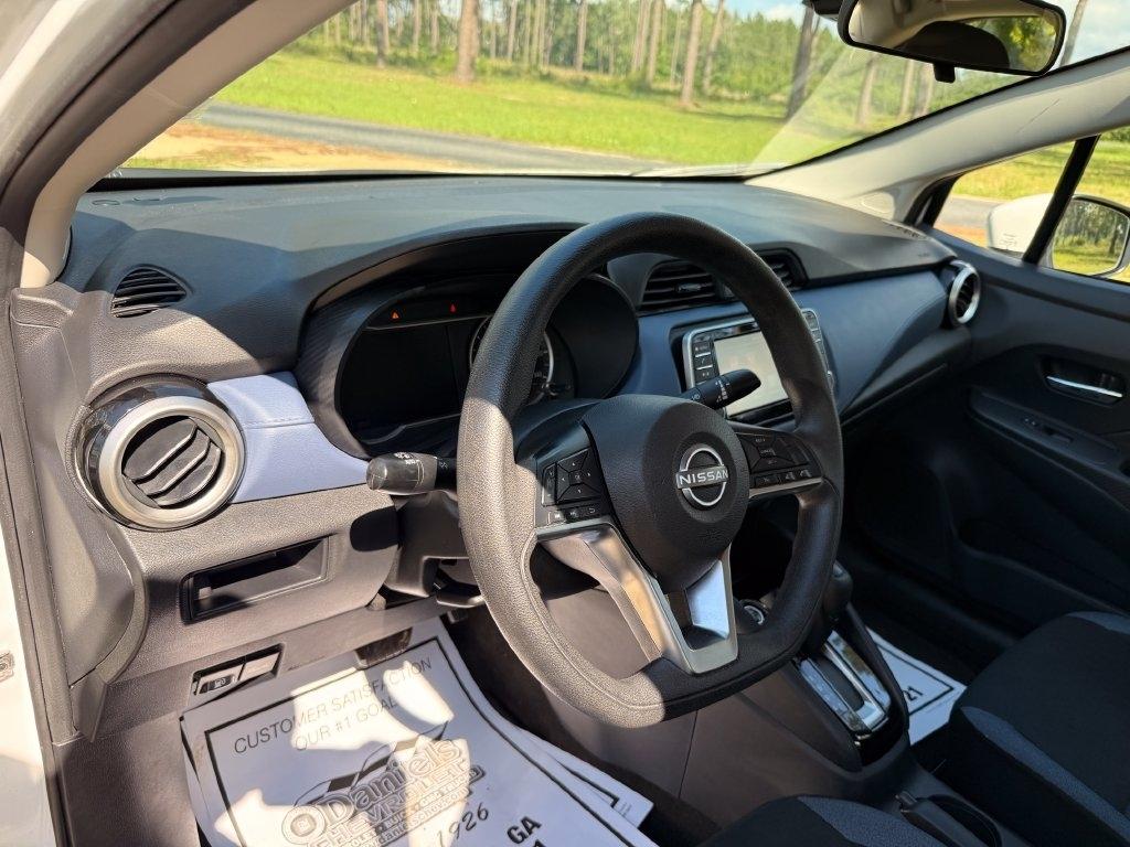 Nissan Versa SV CVT 2024