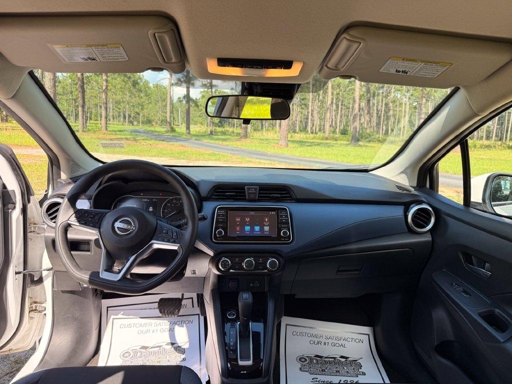 Nissan Versa SV CVT 2024