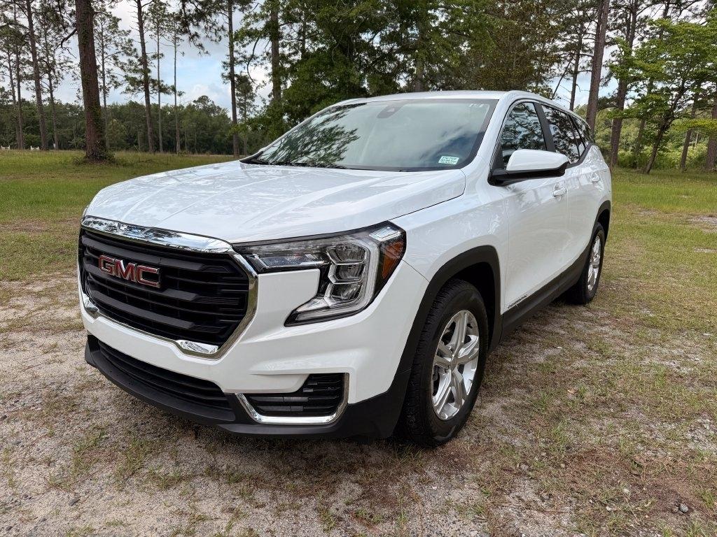 2024 GMC Terrain FWD 4dr SLE