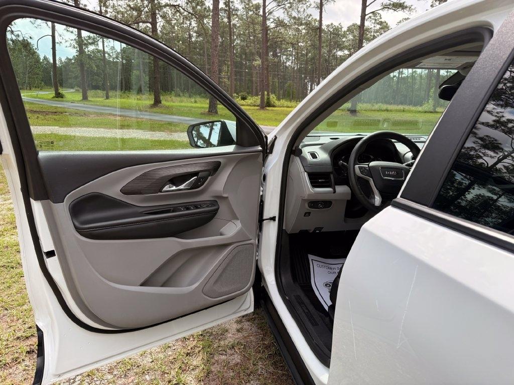 GMC Terrain FWD 4dr SLE 2024