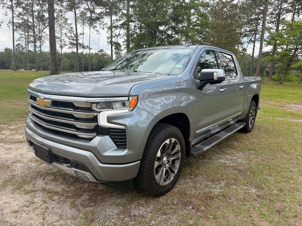 2023 Chevrolet Silverado 1500 4WD Crew Cab 147" High Country