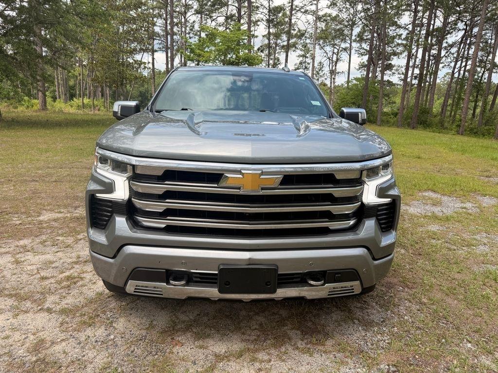 Chevrolet Silverado 1500 4WD Crew Cab 147" High Country 2023
