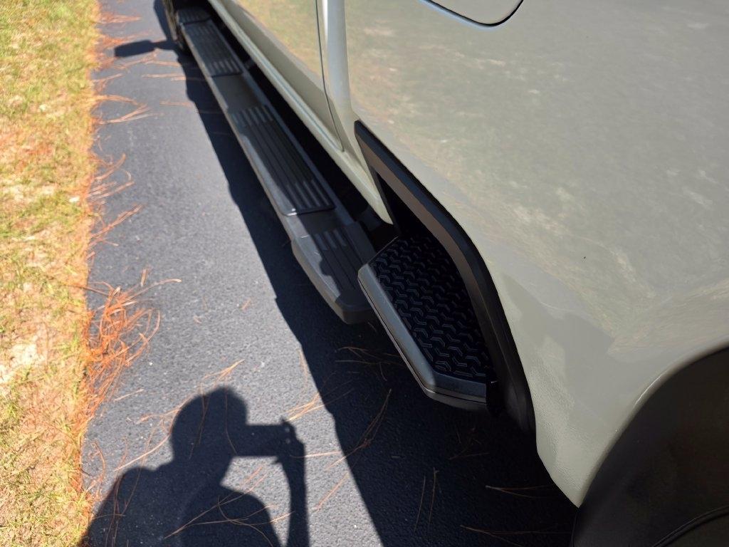 GMC Sierra 2500HD 4WD Crew Cab 159" AT4 2024