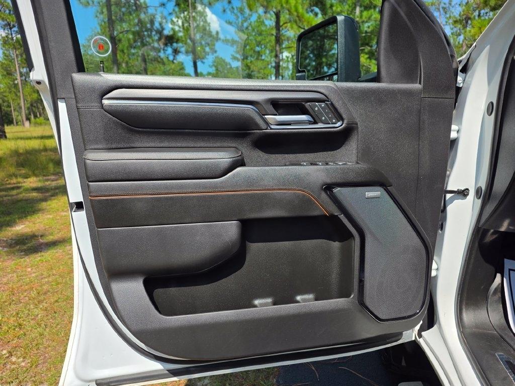 GMC Sierra 2500HD 4WD Crew Cab 159" AT4 2024