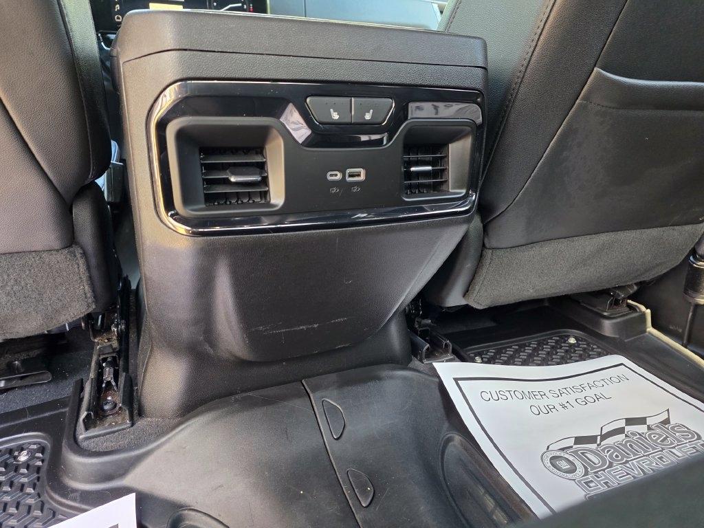 GMC Sierra 2500HD 4WD Crew Cab 159" AT4 2024