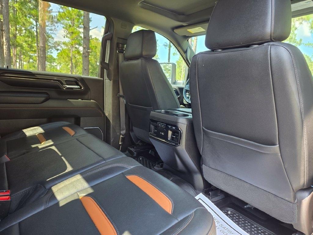 GMC Sierra 2500HD 4WD Crew Cab 159" AT4 2024