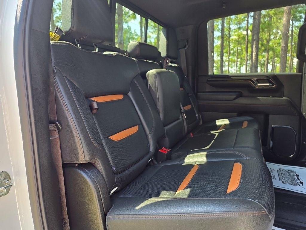 GMC Sierra 2500HD 4WD Crew Cab 159" AT4 2024