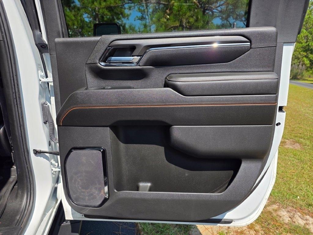 GMC Sierra 2500HD 4WD Crew Cab 159" AT4 2024