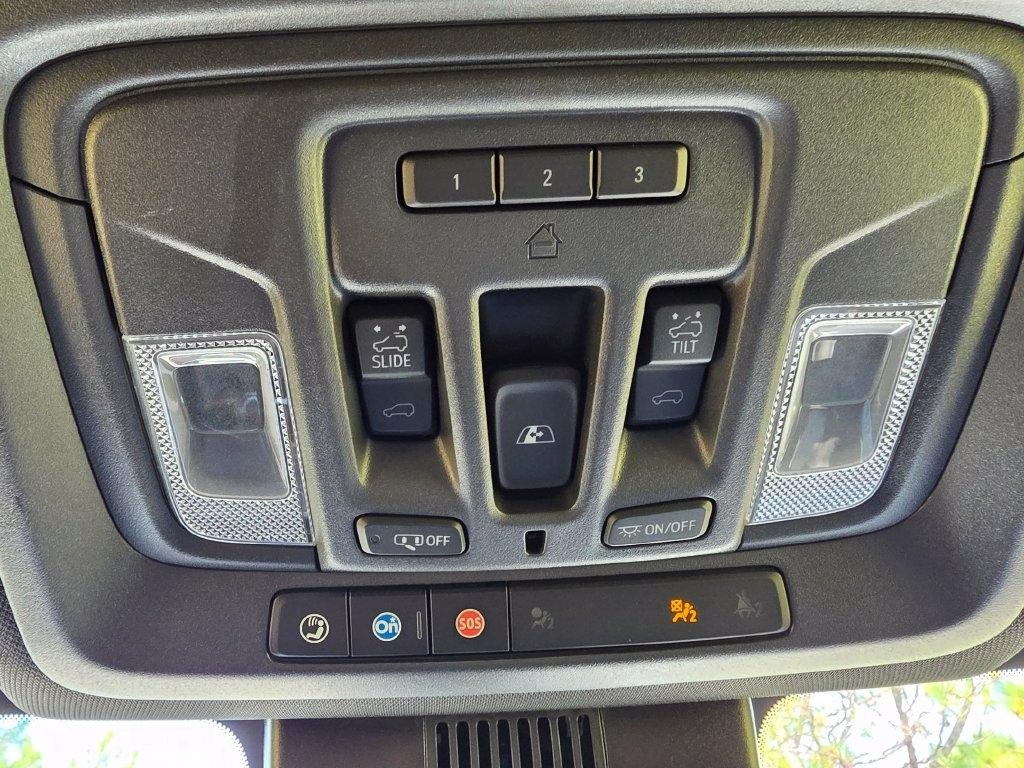 GMC Sierra 2500HD 4WD Crew Cab 159" AT4 2024