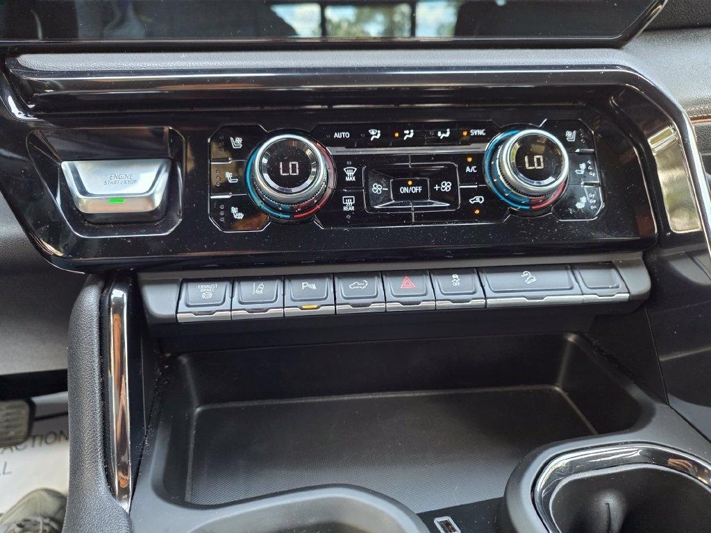 GMC Sierra 2500HD 4WD Crew Cab 159" AT4 2024