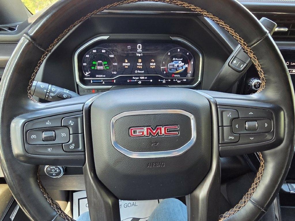 GMC Sierra 2500HD 4WD Crew Cab 159" AT4 2024