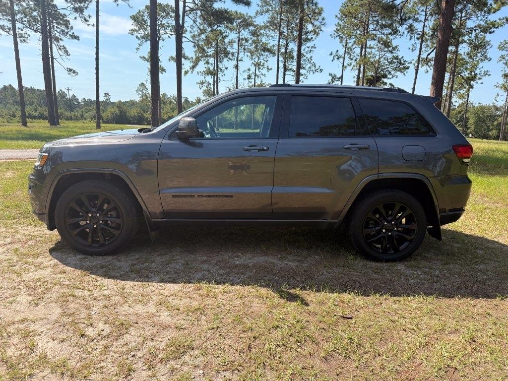 Jeep Grand Cherokee Altitude 4x4 2021