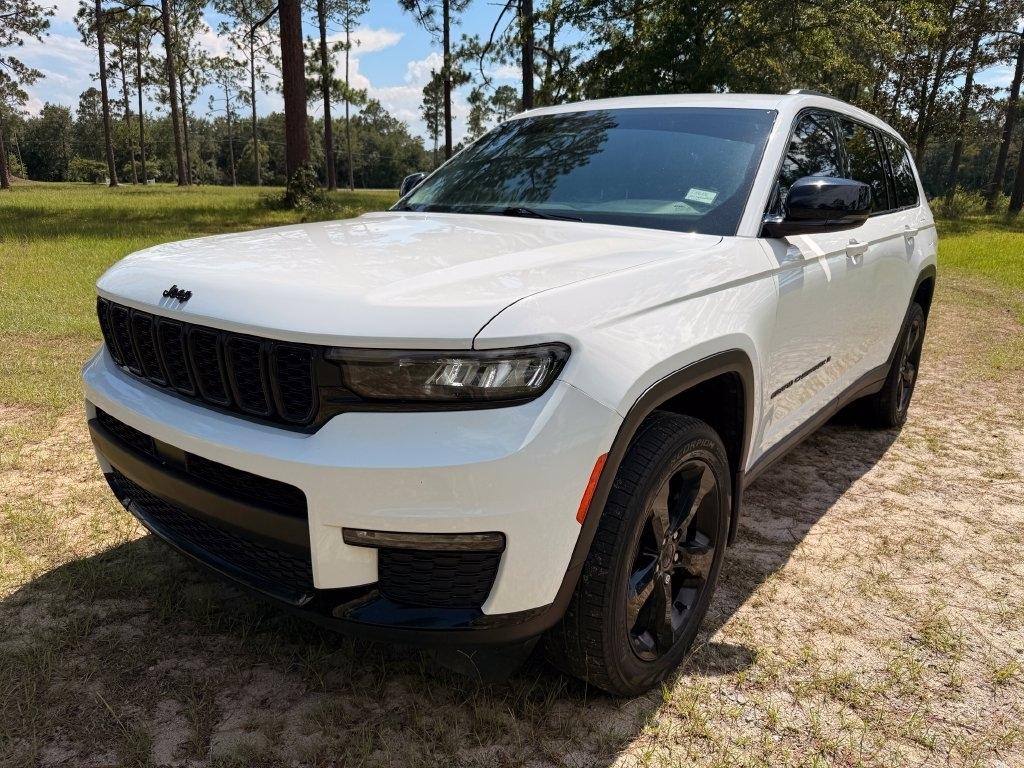 Jeep Grand Cherokee L Limited 4x2 2023