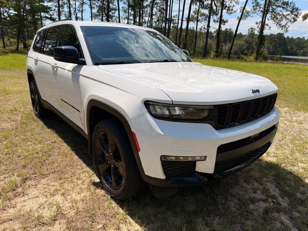 Jeep Grand Cherokee L Limited 4x2 2023