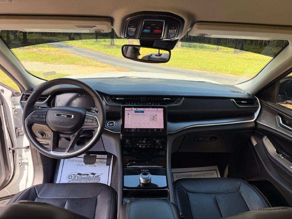 Jeep Grand Cherokee L Limited 4x2 2023