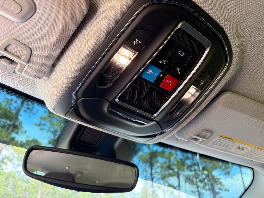 Jeep Grand Cherokee L Limited 4x2 2023