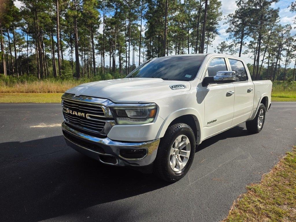 2022 RAM 1500 Laramie 4x4 Crew Cab 5'7" Box