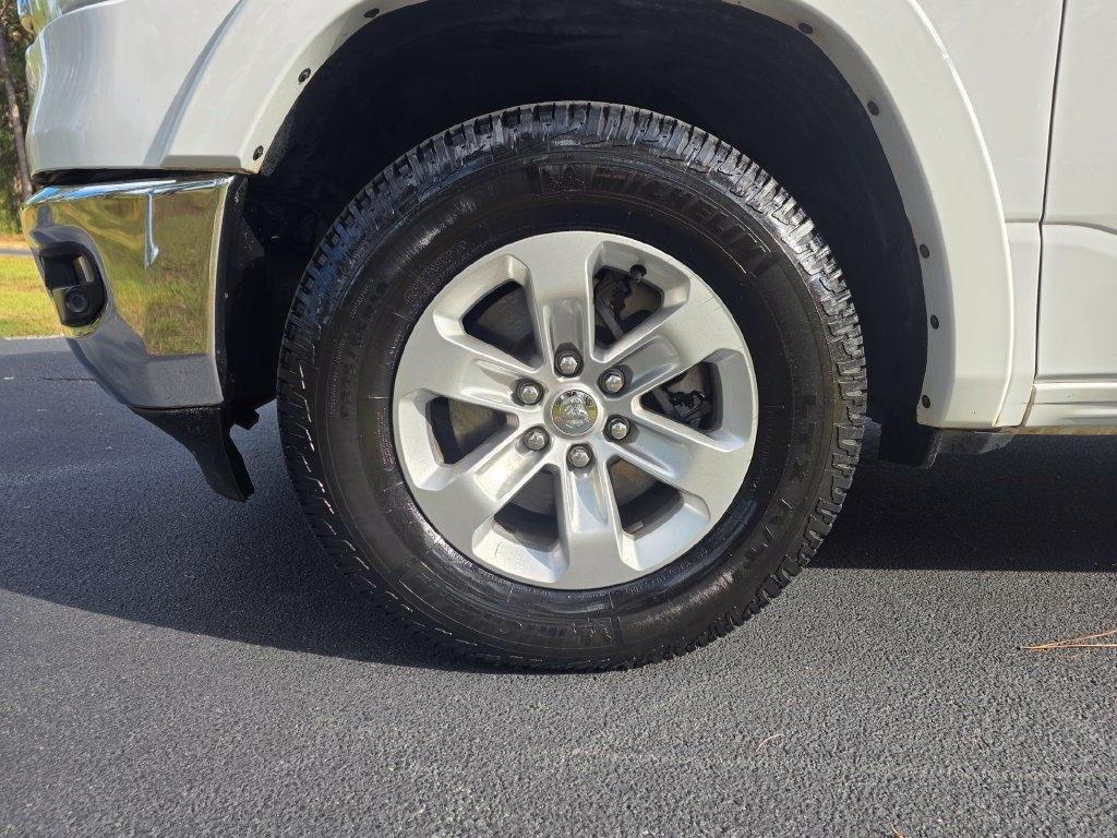 RAM 1500 Laramie 4x4 Crew Cab 5'7" Box 2022