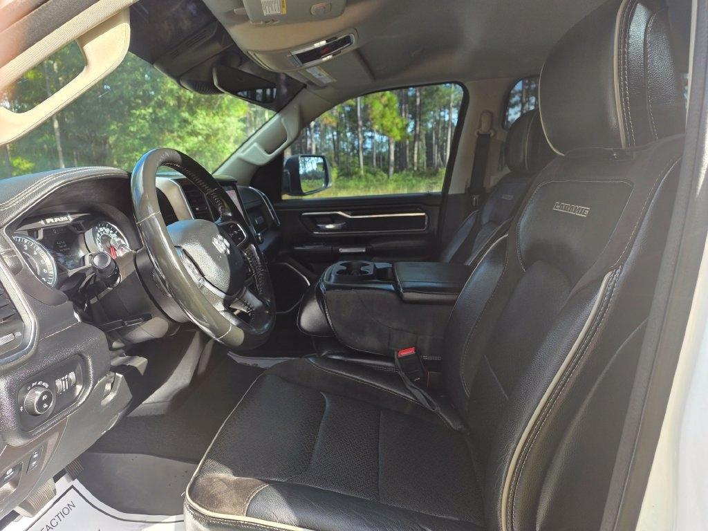 RAM 1500 Laramie 4x4 Crew Cab 5'7" Box 2022