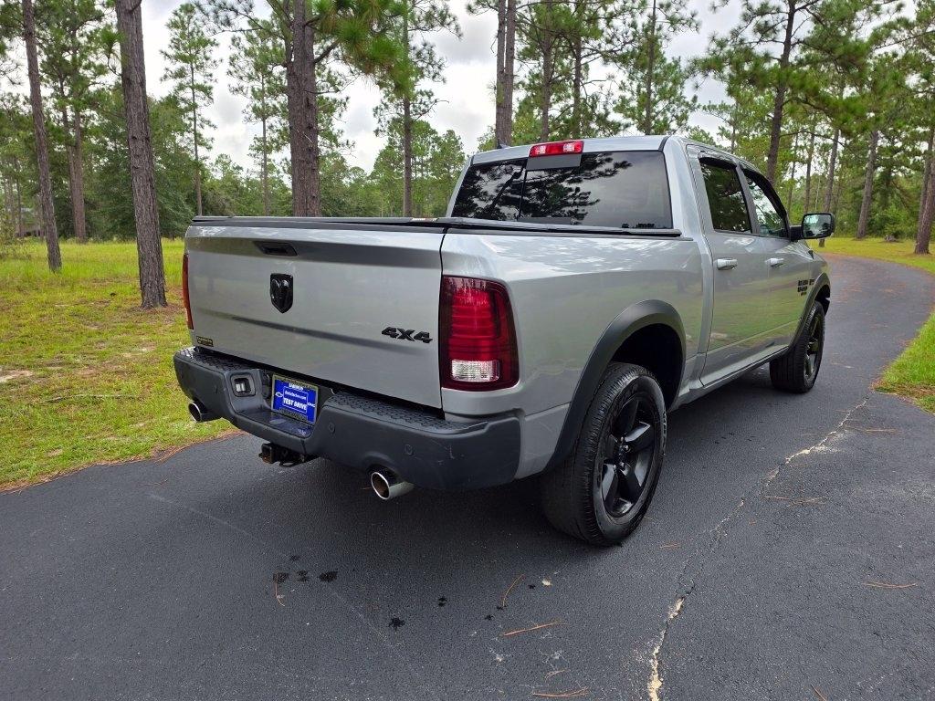 RAM 1500 Classic Warlock 4x4 Crew Cab 5'7" Box 2019