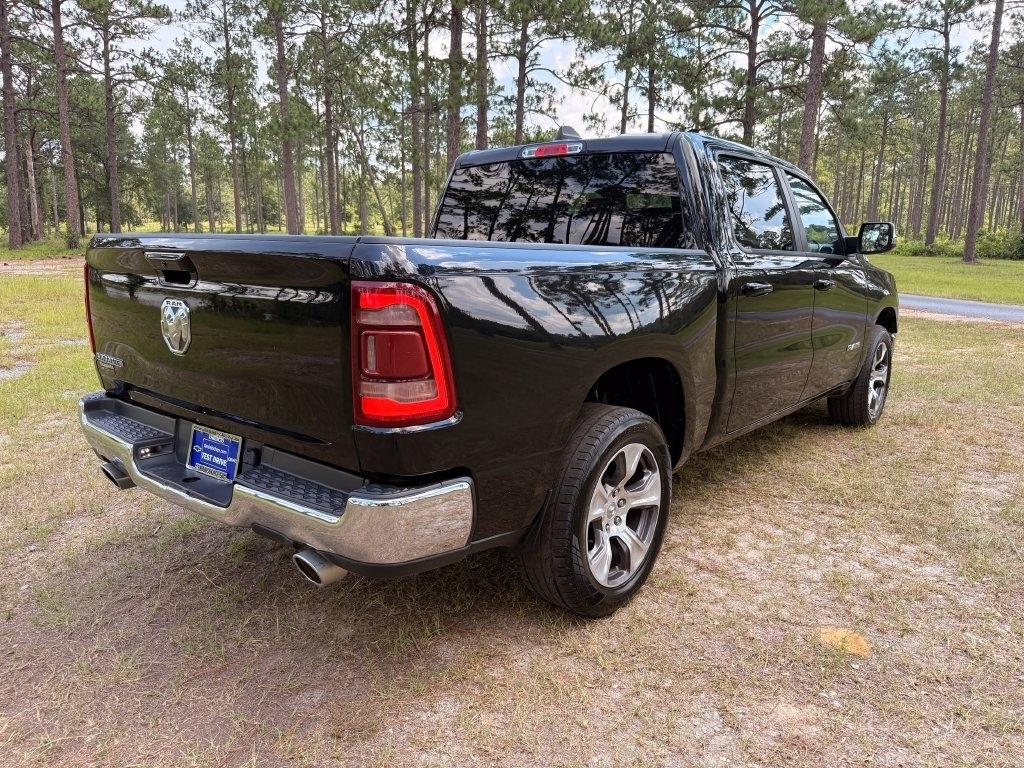 RAM 1500 Laramie 4x2 Crew Cab 5'7" Box 2024
