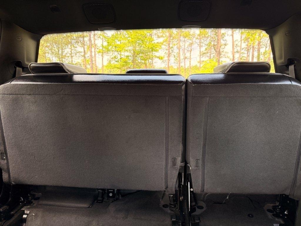 RAM 1500 Laramie 4x2 Crew Cab 5'7" Box 2024