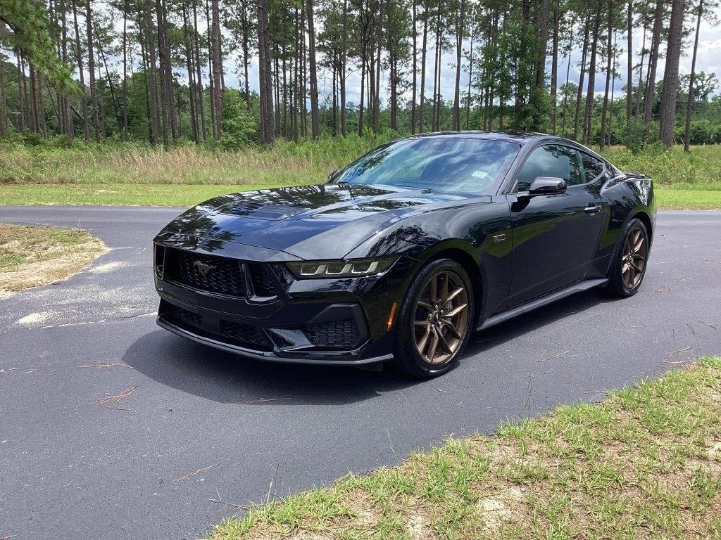 Ford Mustang GT Fastback 2024