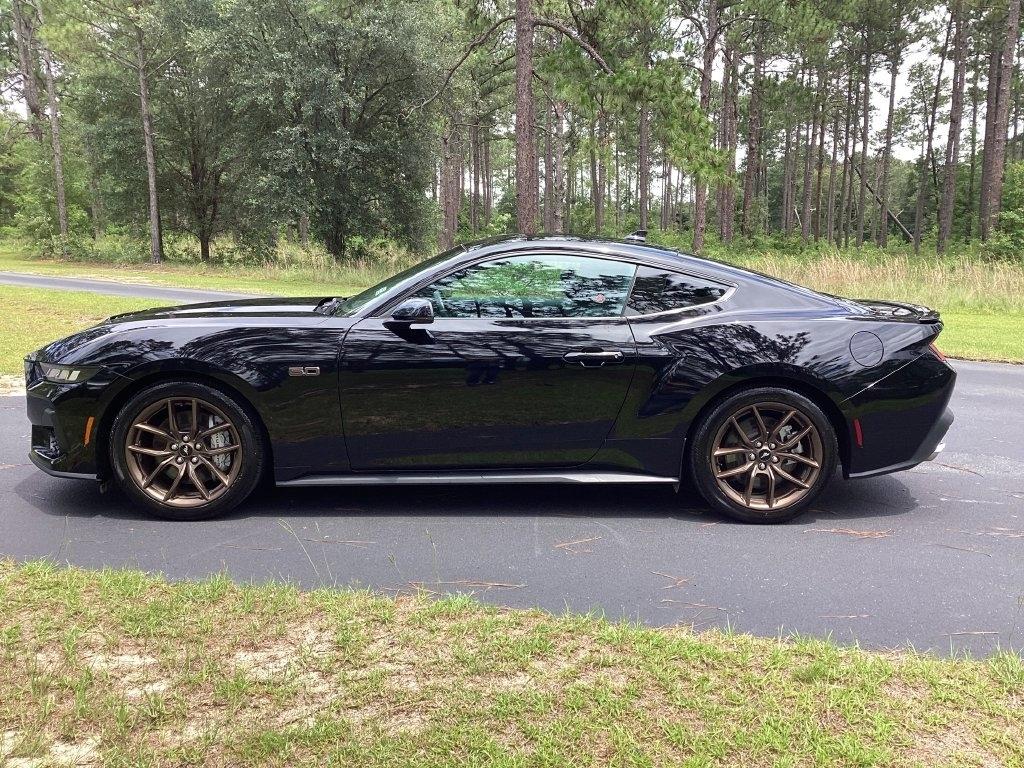 Ford Mustang GT Fastback 2024