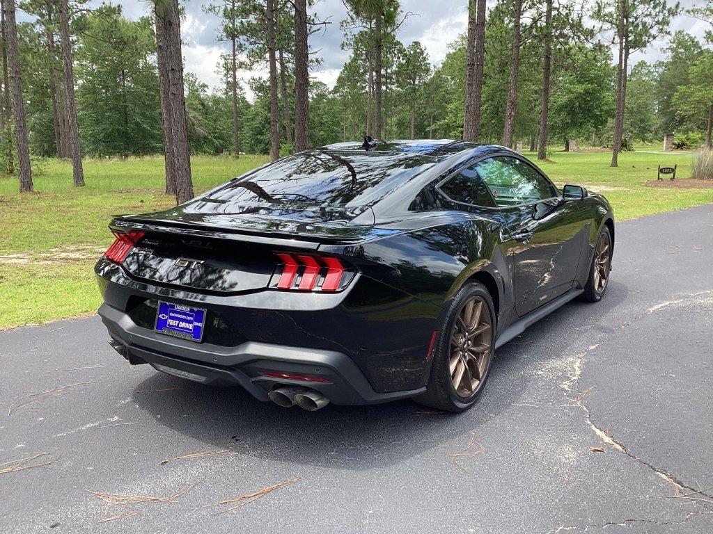 Ford Mustang GT Fastback 2024