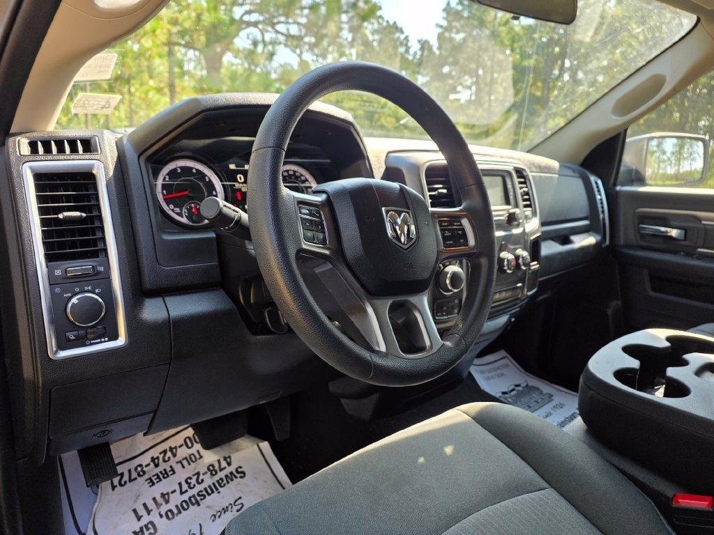 RAM 1500 Classic SLT 4x4 Quad Cab 6'4" Box 2024