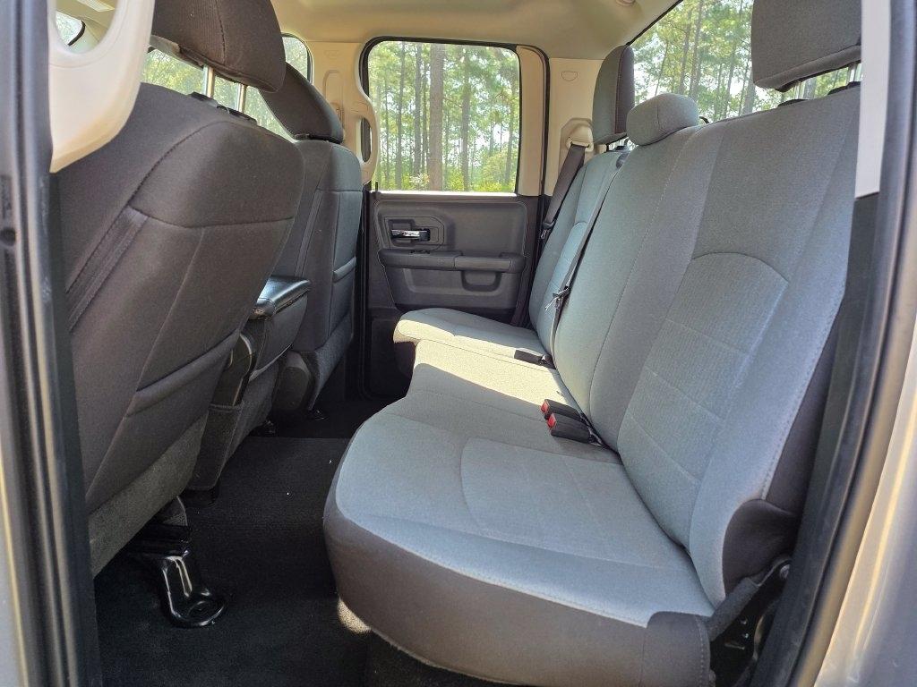 RAM 1500 Classic SLT 4x4 Quad Cab 6'4" Box 2024